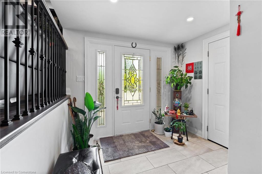 Property at 18 NORMAN Avenue image 4