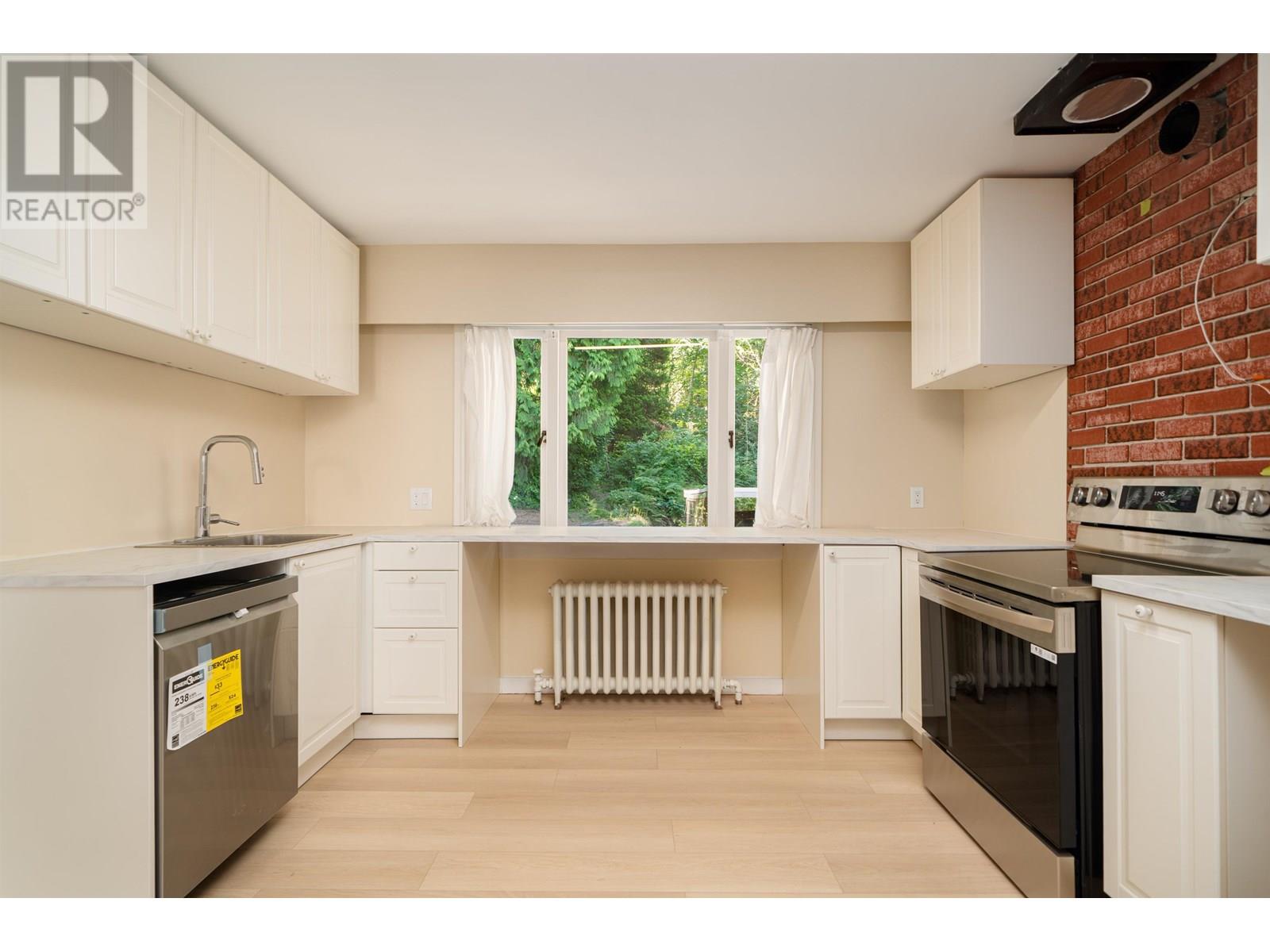 1371 Mathers Avenue, West Vancouver, British Columbia  V7T 2G5 - Photo 13 - R3023238
