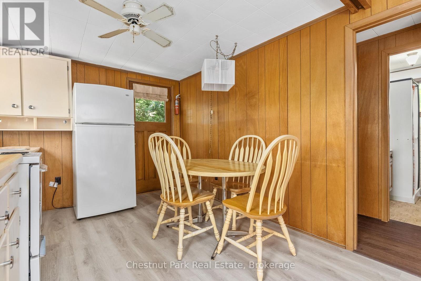 1054 10 Deewood Drive, Muskoka Lakes, Ontario  P0B 1M0 - Photo 25 - X12274261