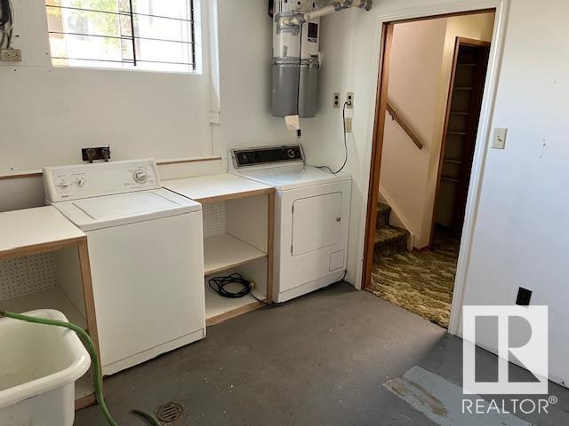 Property at 13512 65 ST NW image 4