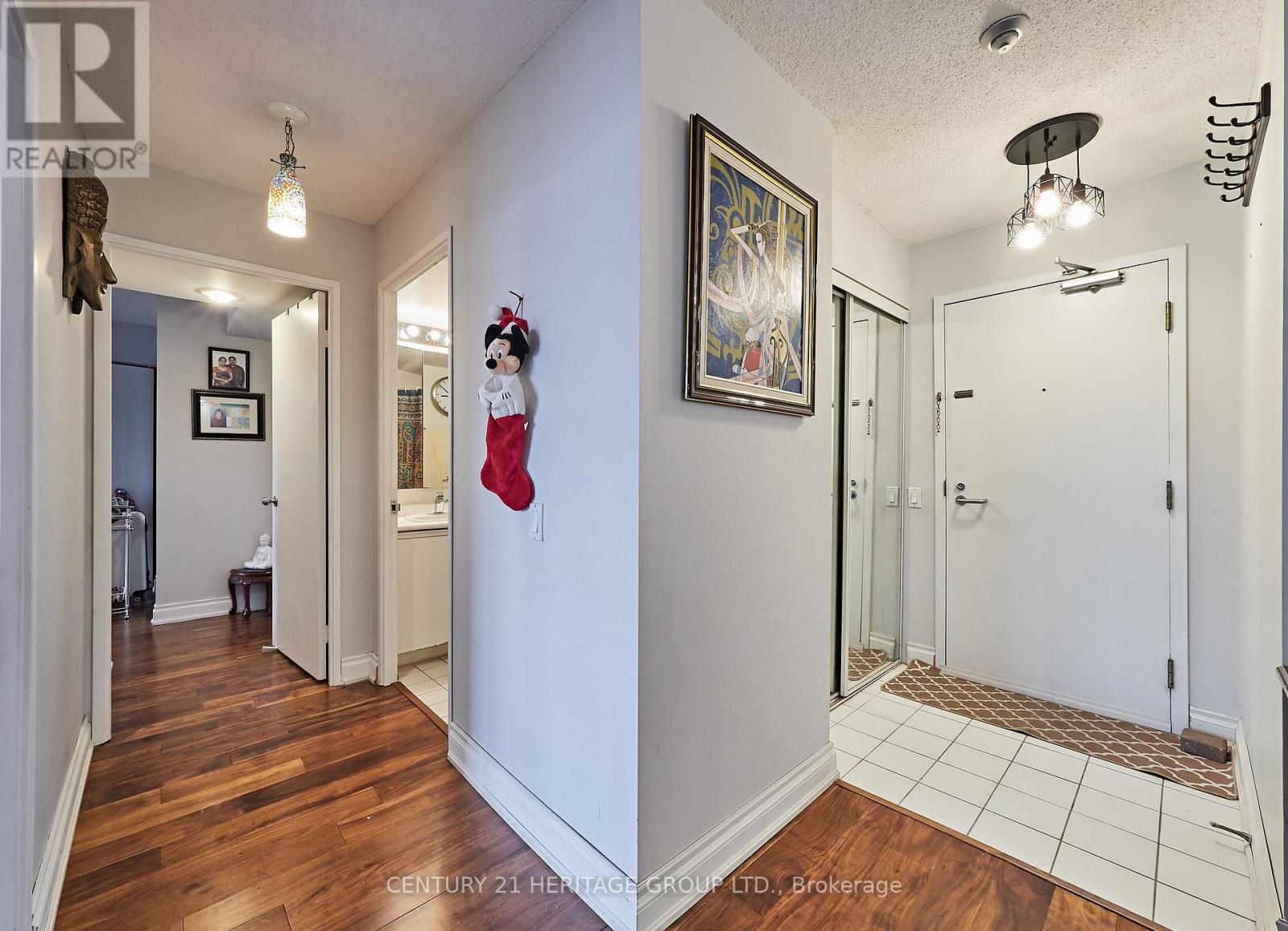 511 - 21 Overlea Boulevard, Toronto, Ontario  M4H 1P2 - Photo 2 - C12274315