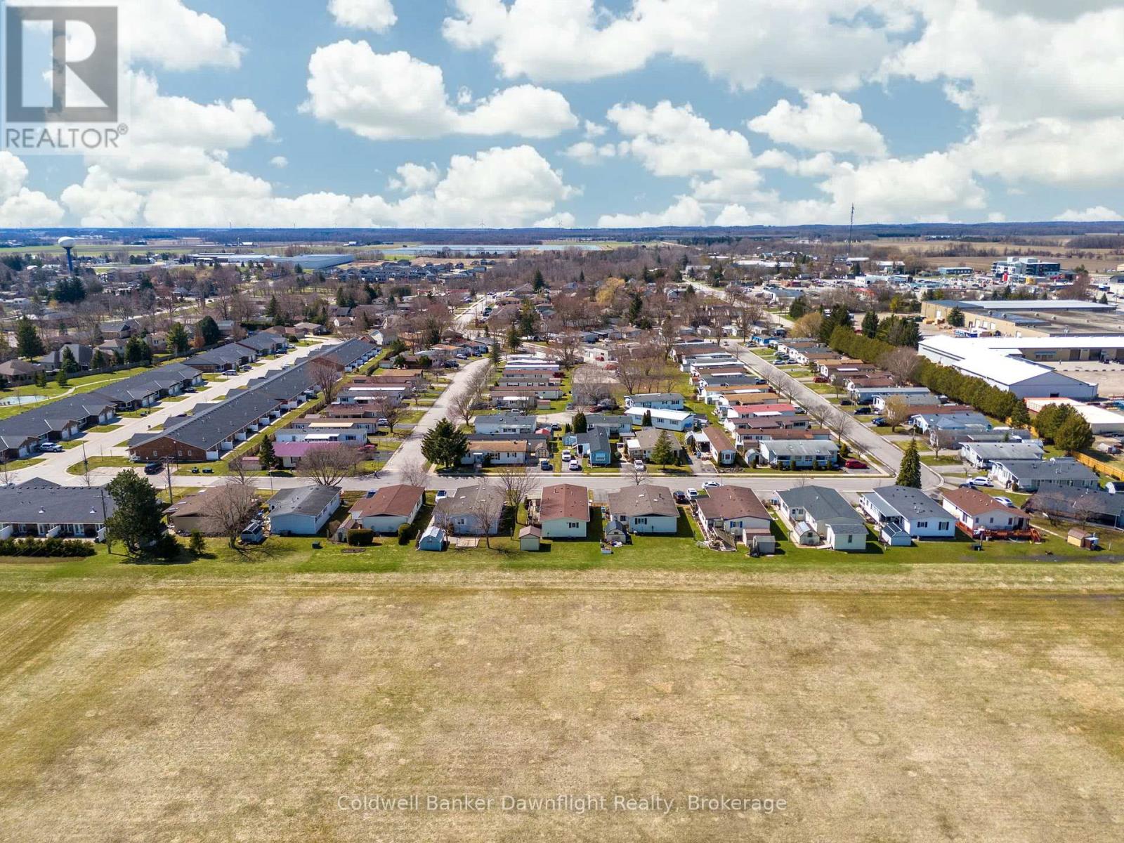 46 Redford Drive, South Huron, Ontario  N0M 1S3 - Photo 35 - X12069772