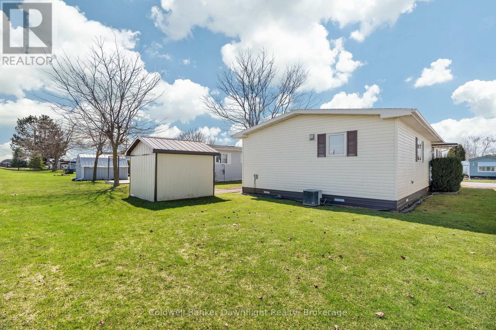 46 Redford Drive, South Huron, Ontario  N0M 1S3 - Photo 44 - X12069772