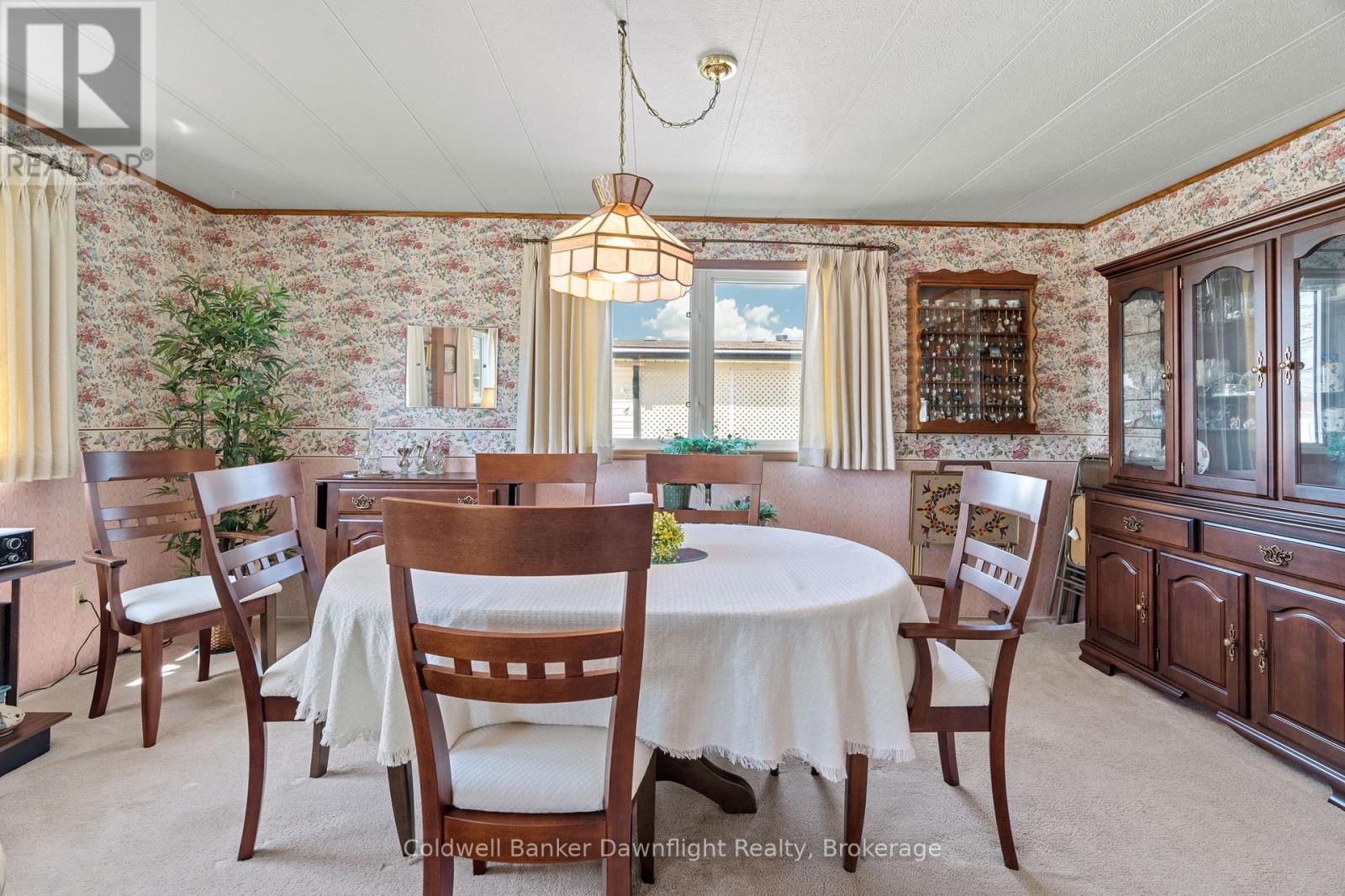 46 Redford Drive, South Huron, Ontario  N0M 1S3 - Photo 8 - X12069772