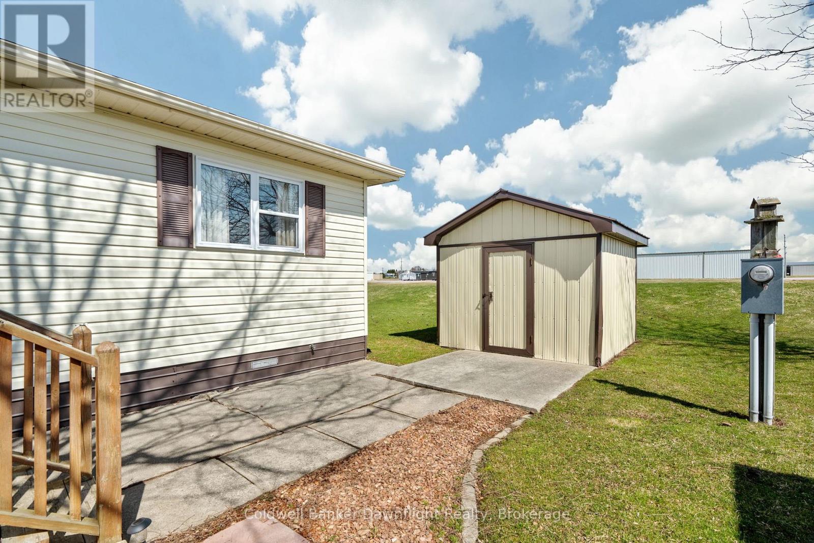46 Redford Drive, South Huron, Ontario  N0M 1S3 - Photo 43 - X12069772