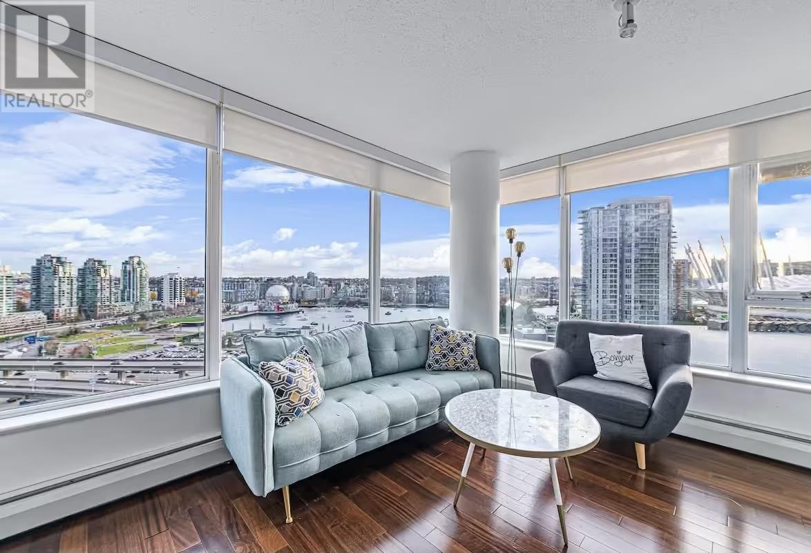 2202 688 Abbott Street, Vancouver, British Columbia  V6B 0B9 - Photo 2 - R3021899