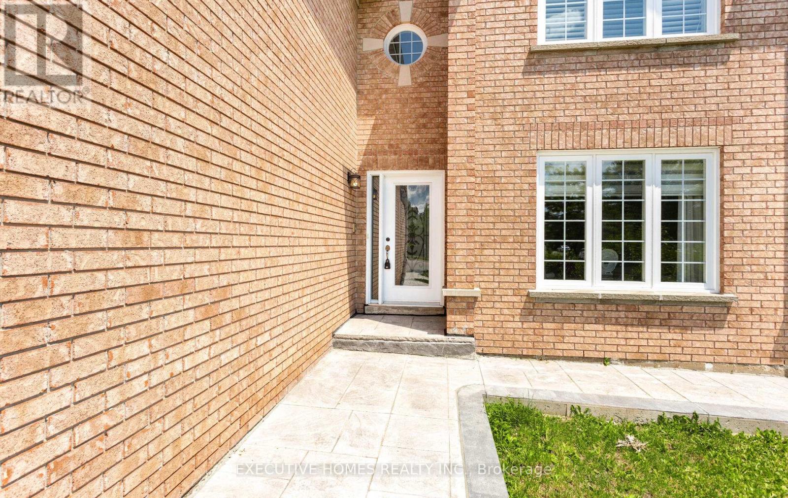 Property at 5489 GLEN ERIN DRIVE image 4