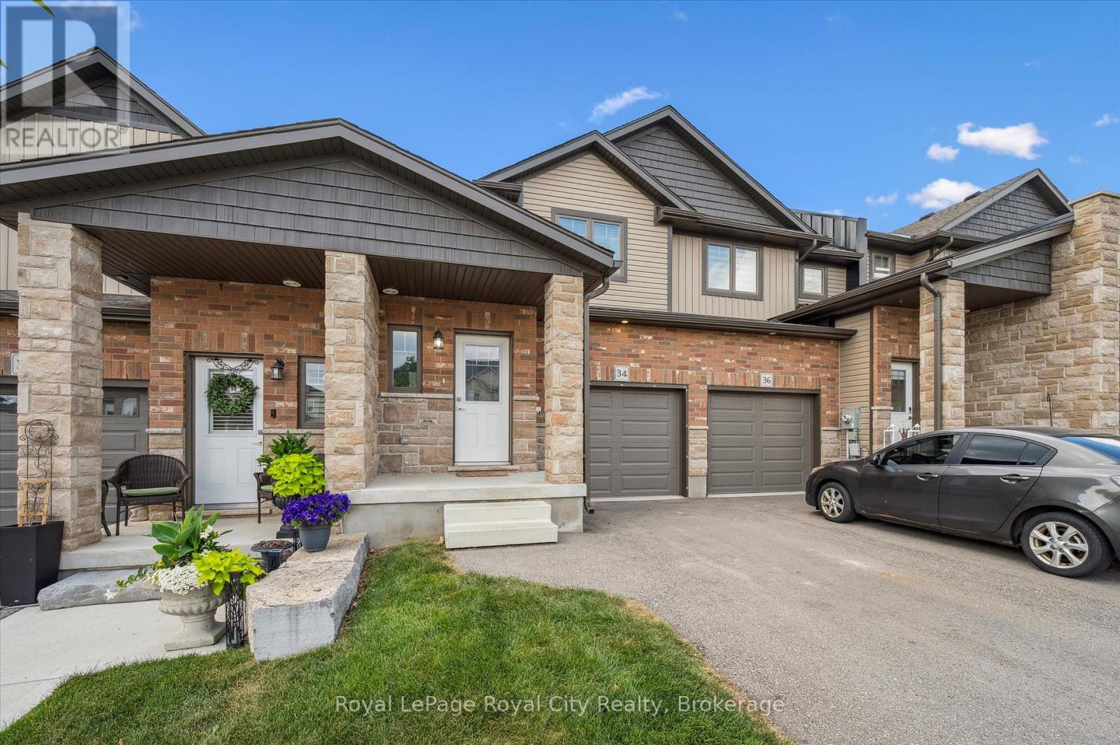 Property at 34 WIDEMAN BOULEVARD image 4