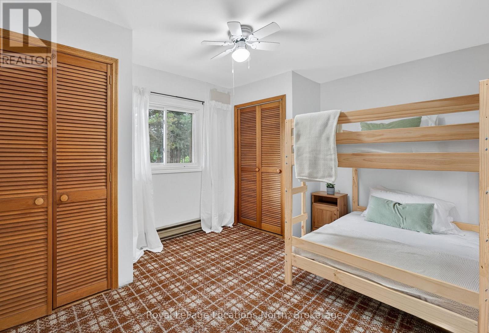 119 Tyrol Avenue, Blue Mountains, Ontario  N0H 2E0 - Photo 16 - X12274381