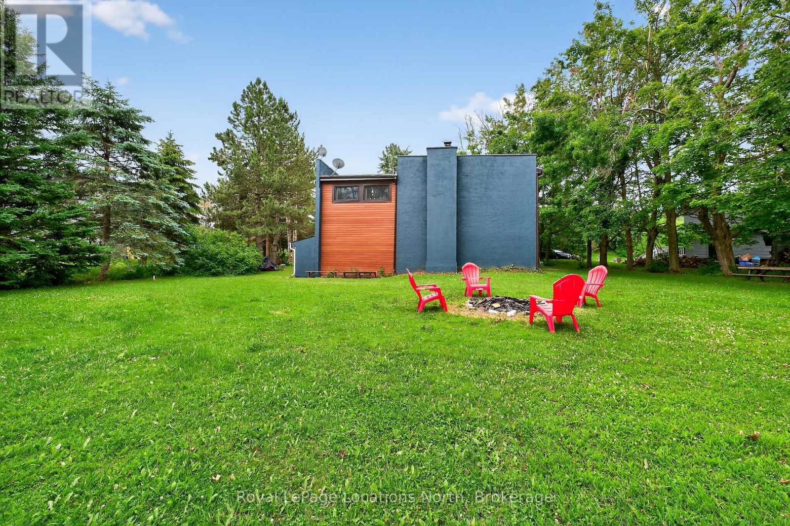 119 Tyrol Avenue, Blue Mountains, Ontario  N0H 2E0 - Photo 37 - X12274381