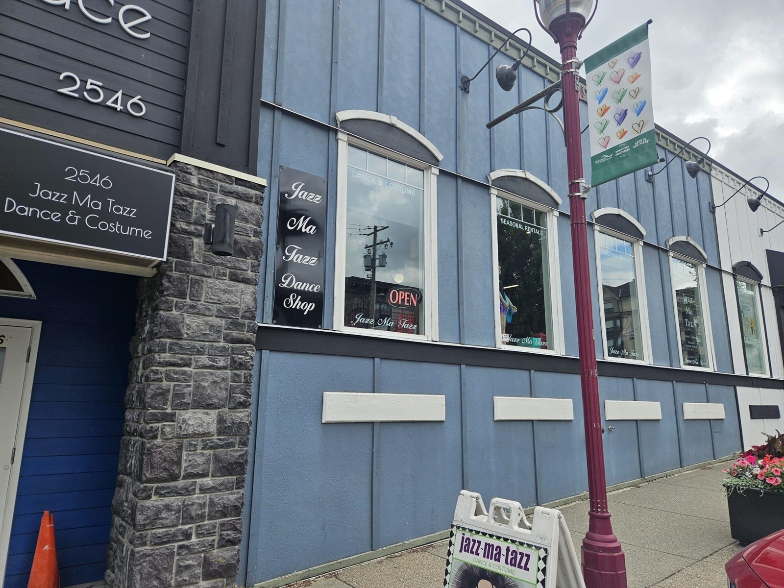 2546 Montrose Avenue, Abbotsford, British Columbia  V2S 3T3 - Photo 2 - C8070392