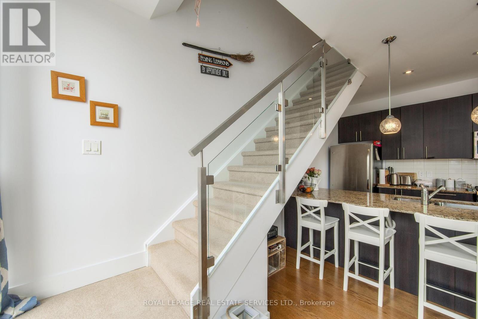 203 - 323 Kingston Road S, Toronto, Ontario  M4L 1T8 - Photo 18 - E12274405