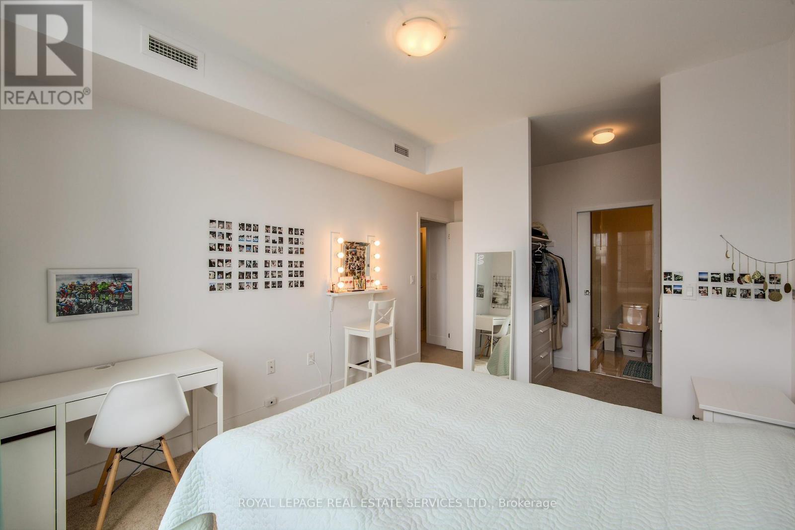 203 - 323 Kingston Road S, Toronto, Ontario  M4L 1T8 - Photo 22 - E12274405