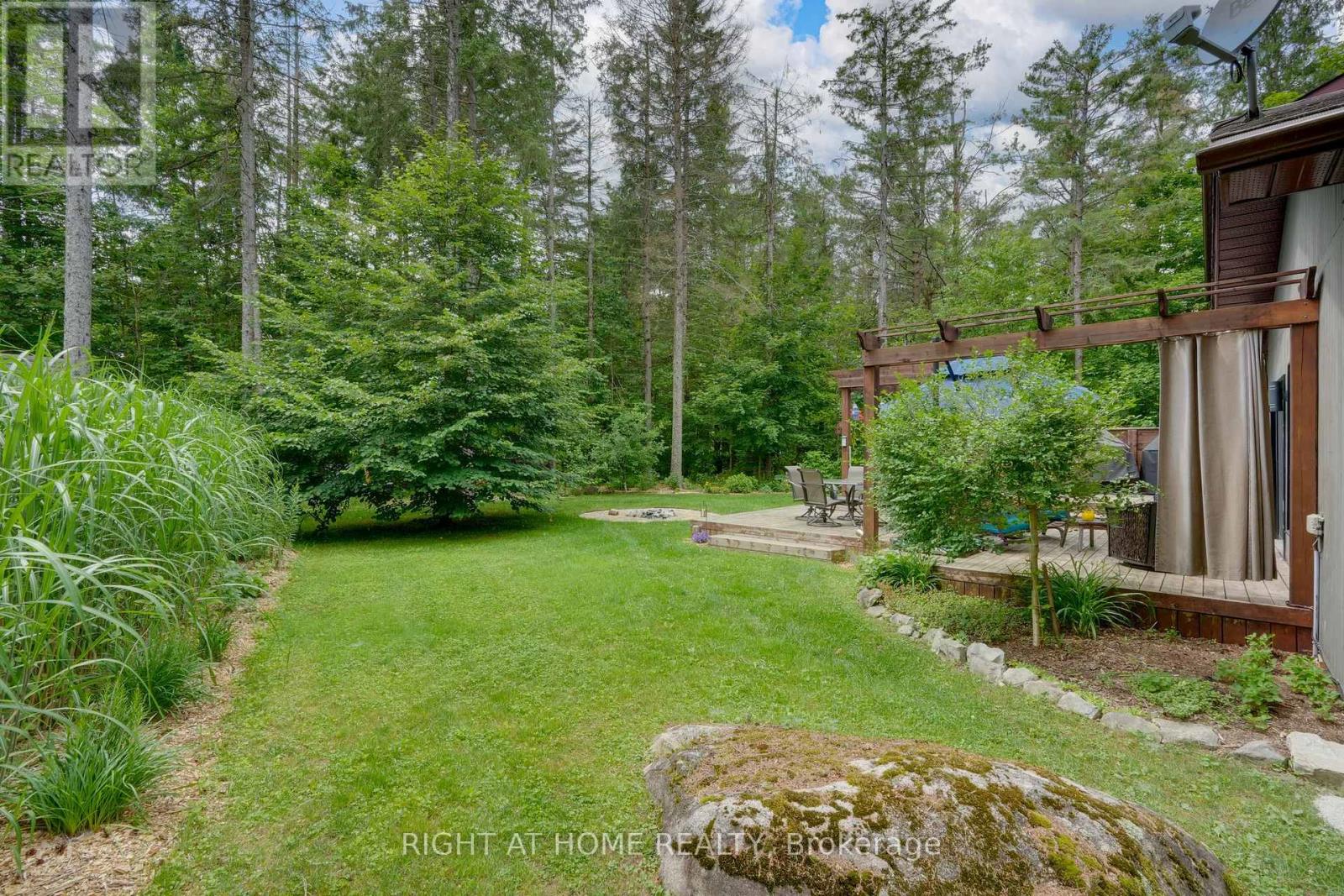 Property at 6 FAIRWAY COURT image 4