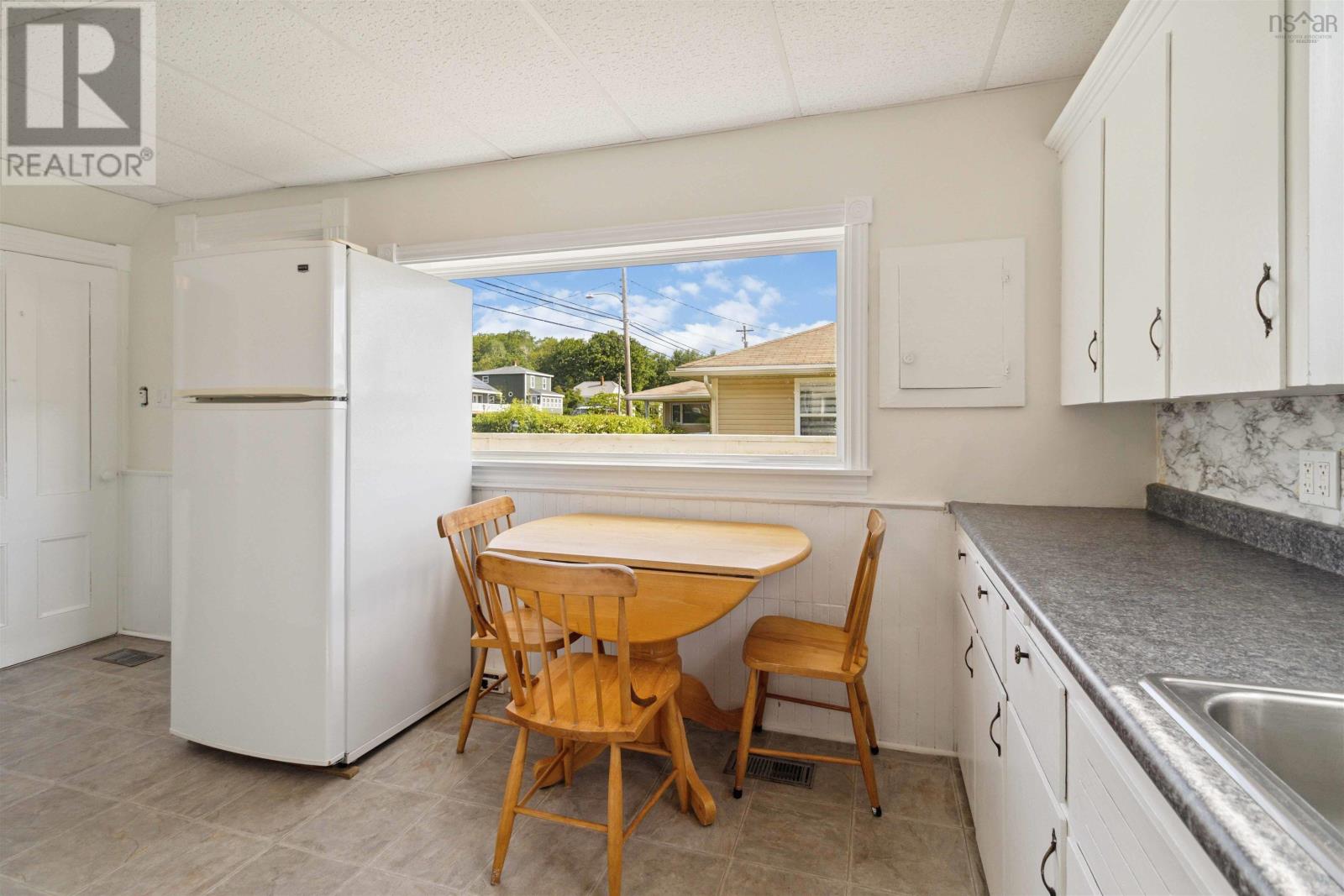8495 Highway 3, Port Mouton, Nova Scotia  B0T 1T0 - Photo 11 - 202517093