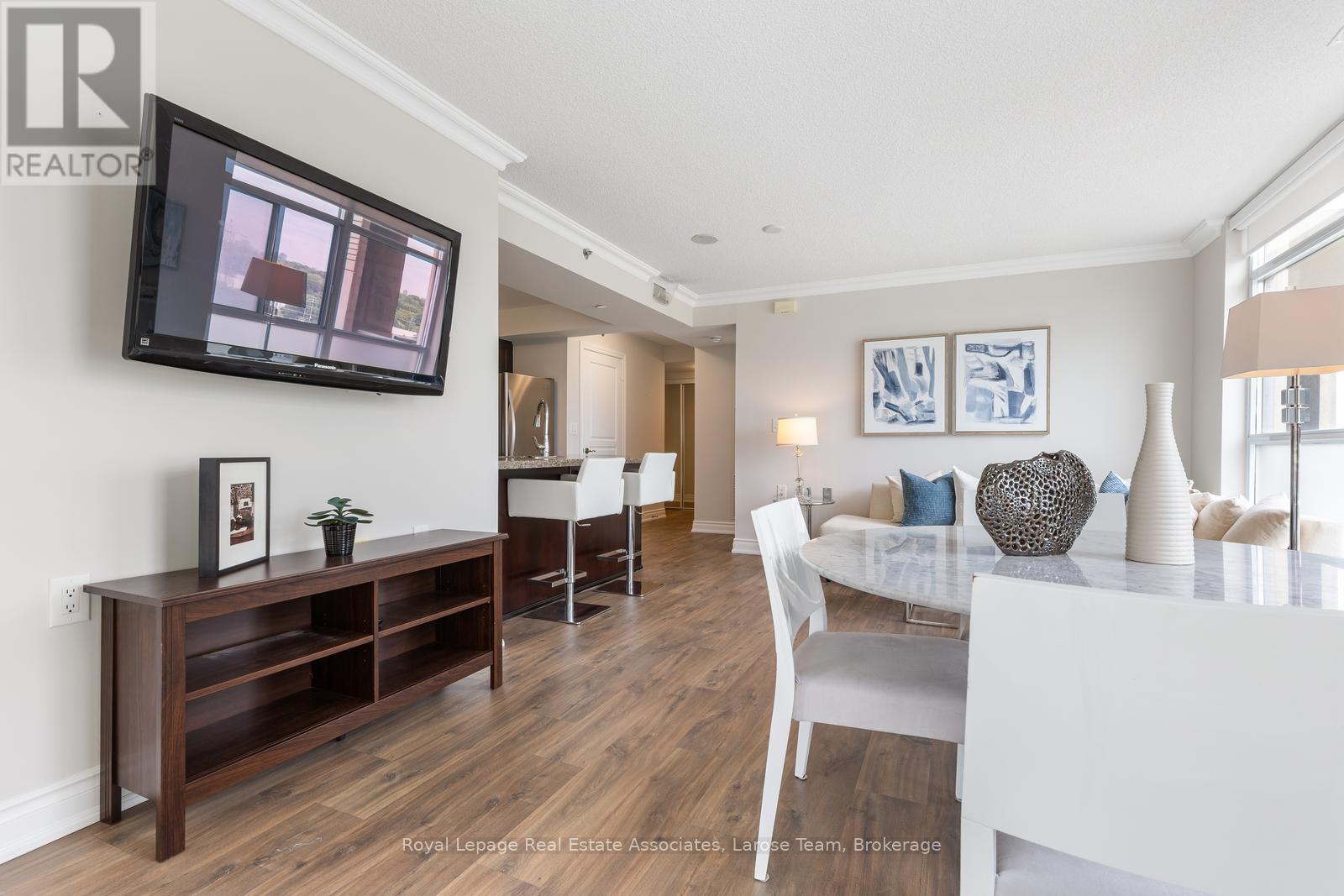 1108 - 3 Marine Parade Drive, Toronto, Ontario  M8V 3Z5 - Photo 7 - W12274326