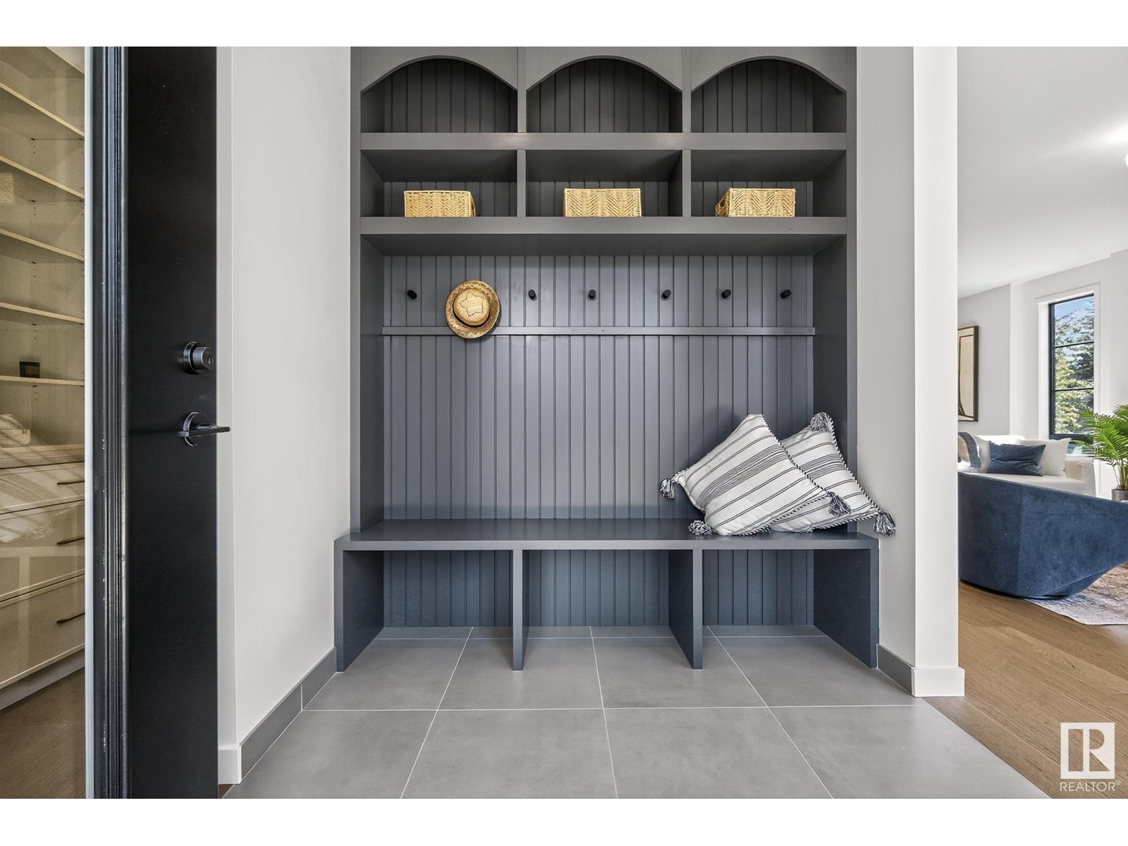 Property at 13804 85 AV NW image 3