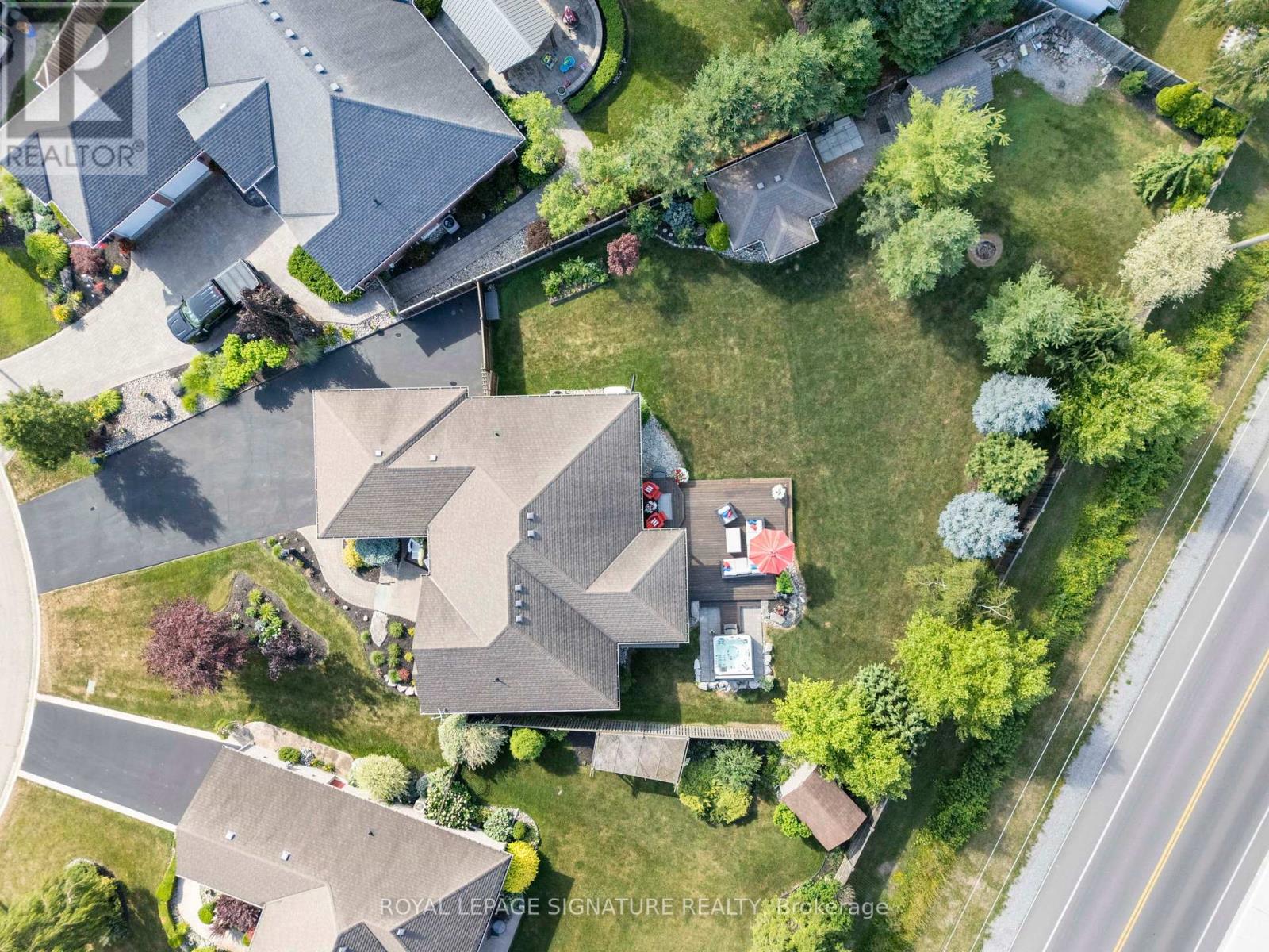 Property at 51 GOLDEN MEADOW DRIVE image 3