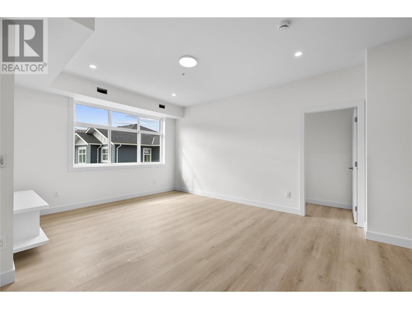 5300 Main Street Unit# 202, Kelowna, British Columbia  V1W 0C1 - Photo 15 - 10352084
