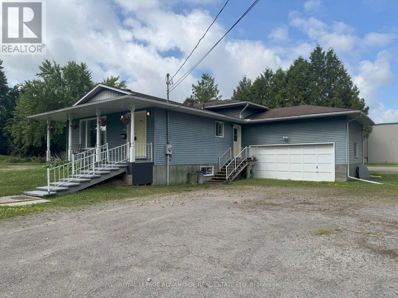 34 James Street, Smiths Falls, Ontario  K7A 3R3 - Photo 4 - X12274434