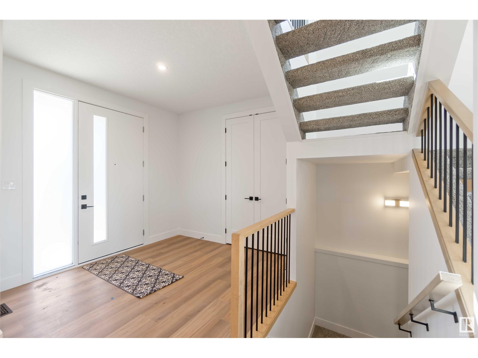 Property at 22 Eldridge PT image 5