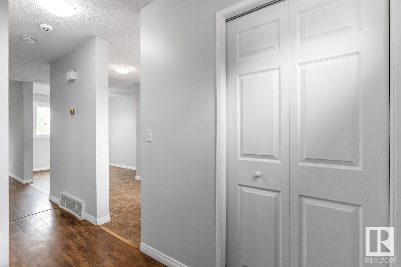 Property at 14293 23 ST NW image 5