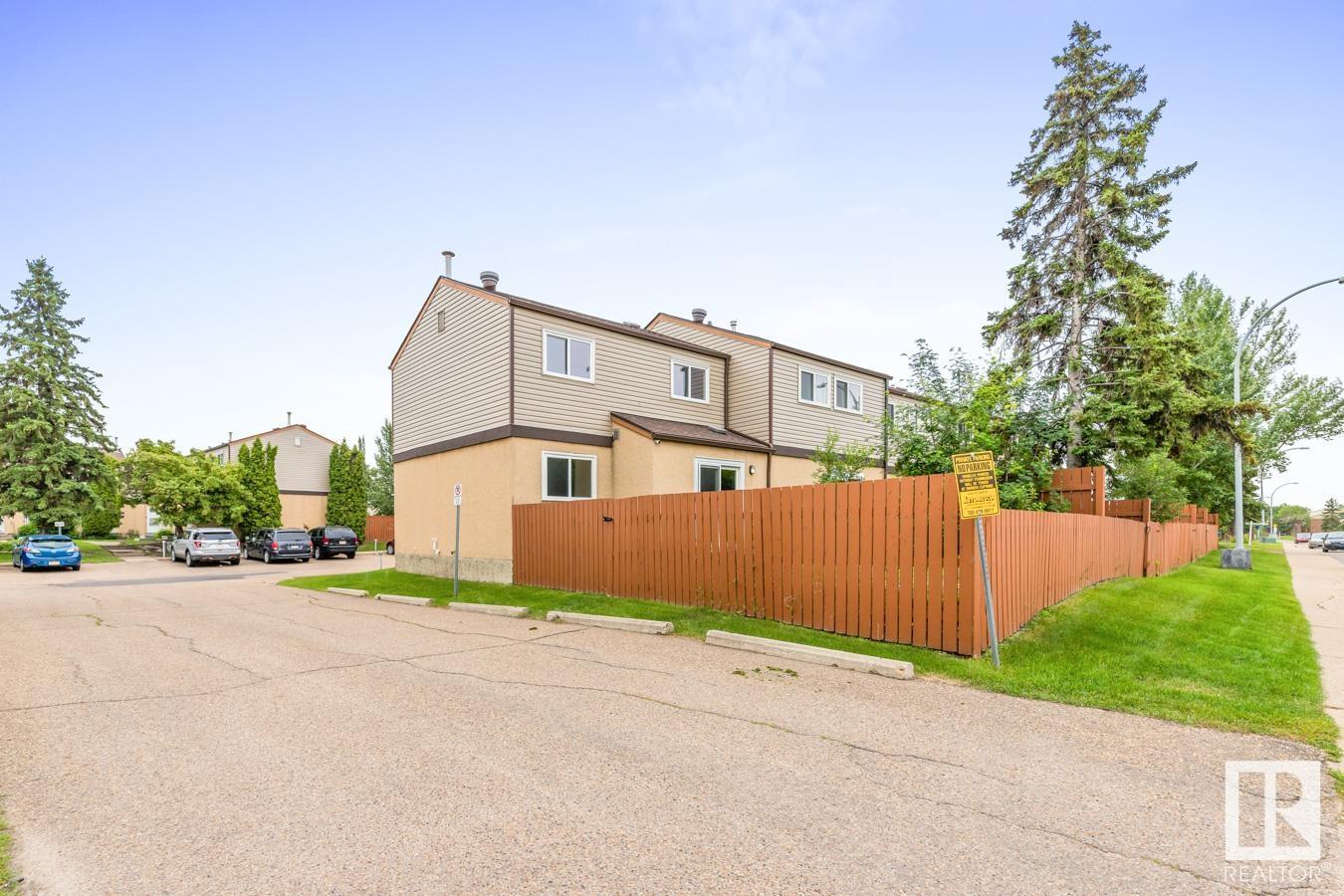 Property at 14293 23 ST NW image 1