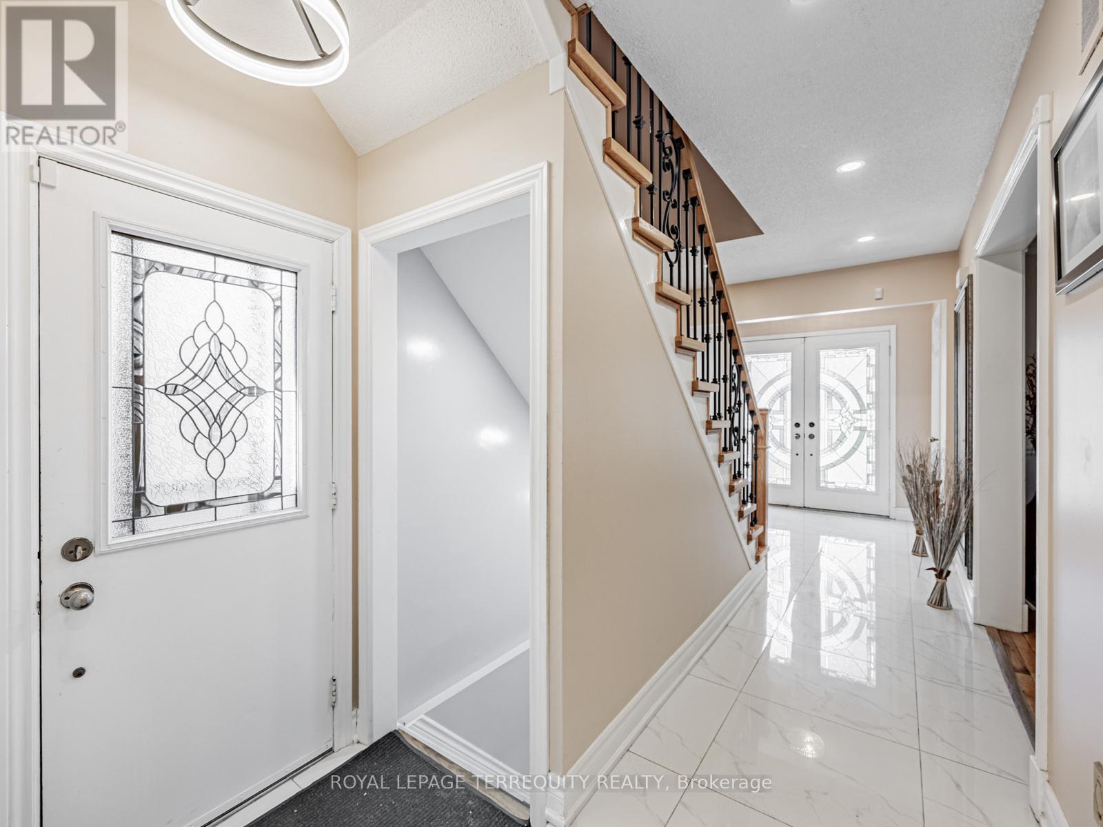 63 Rotherglen Road S, Ajax, Ontario  L1S 5K3 - Photo 17 - E12274461