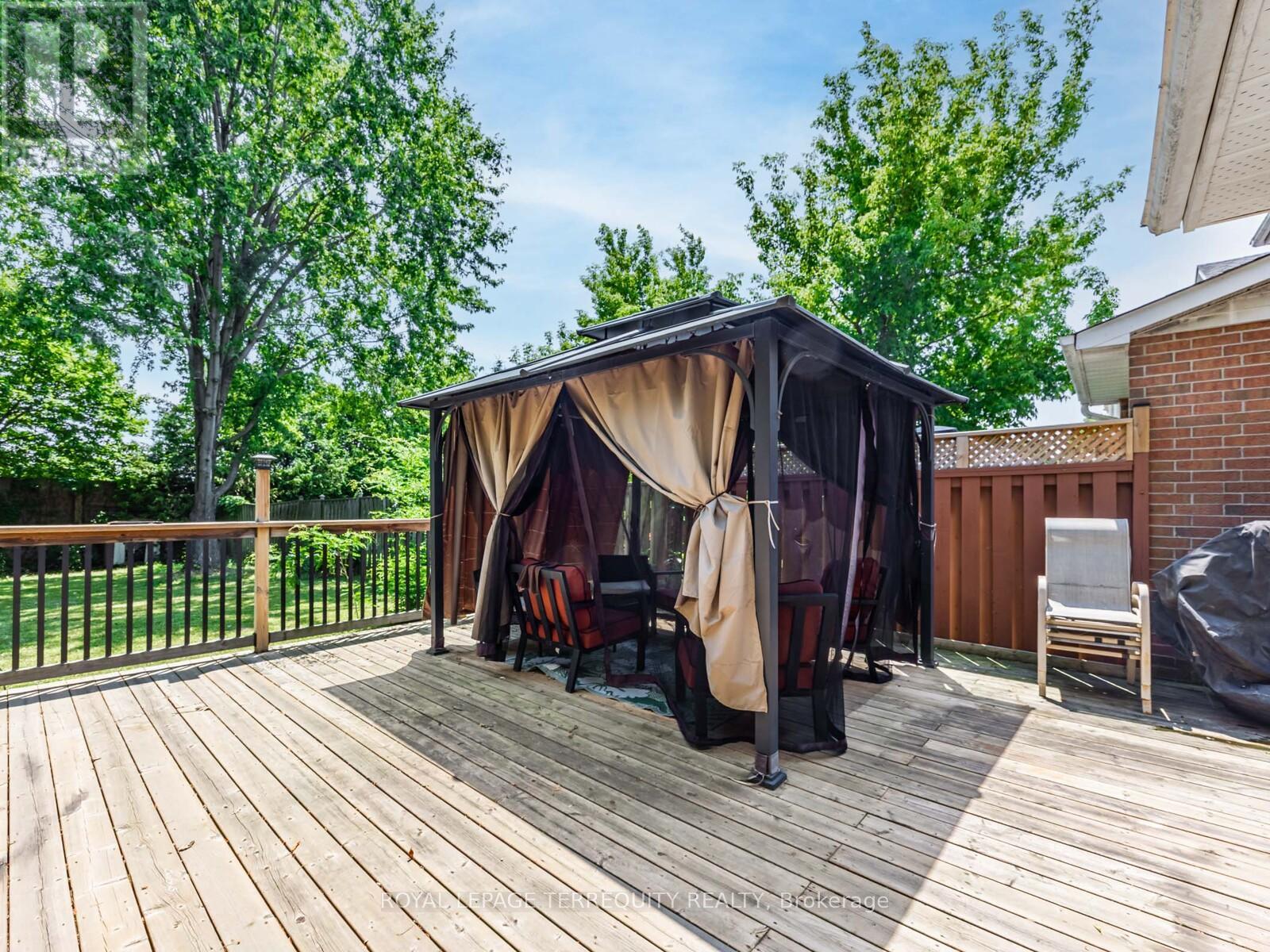 63 Rotherglen Road S, Ajax, Ontario  L1S 5K3 - Photo 34 - E12274461