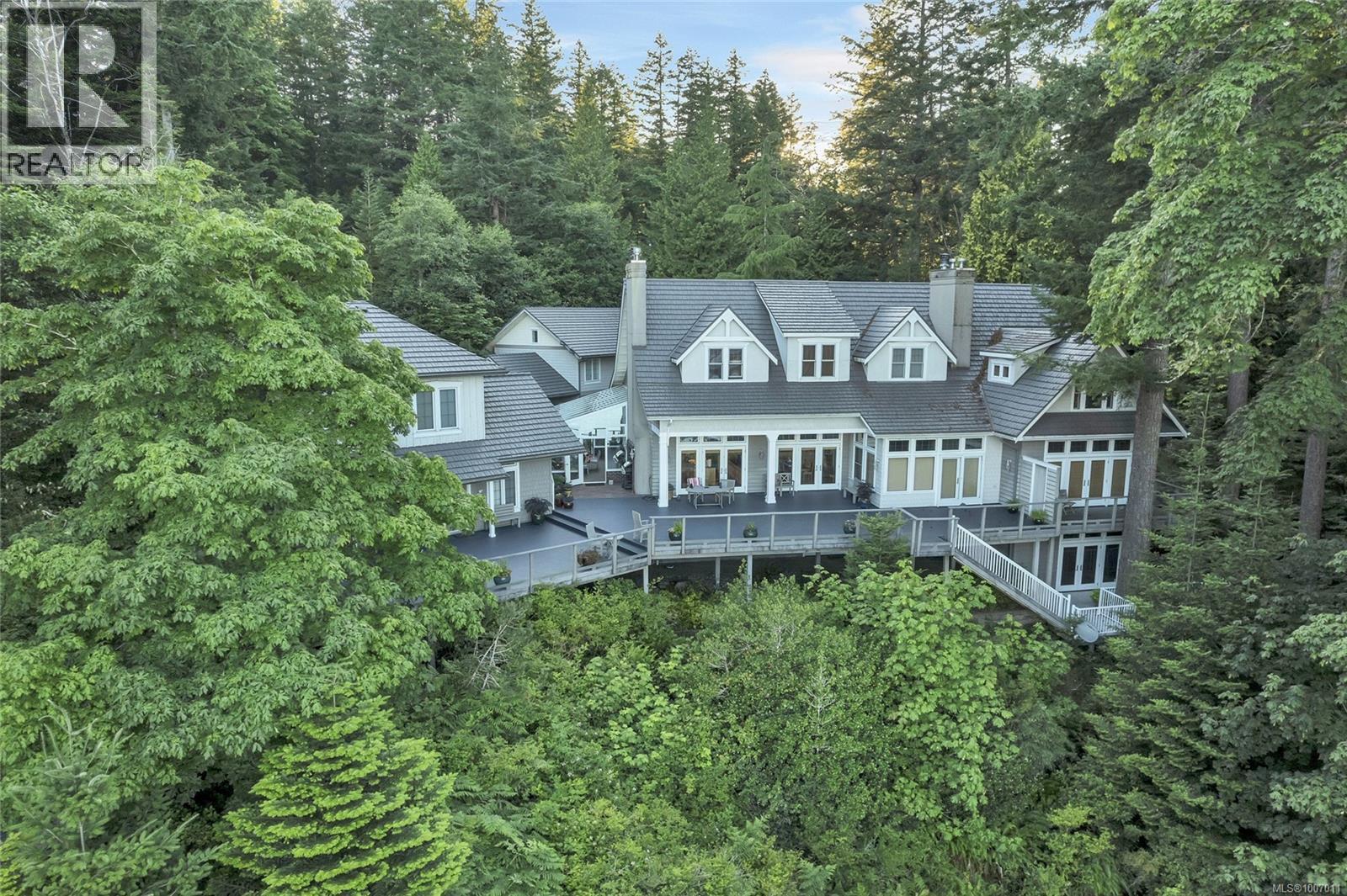 1790 Hyacinthe Bay Rd, Quadra Island, British Columbia  V0P 1H0 - Photo 2 - 1007011