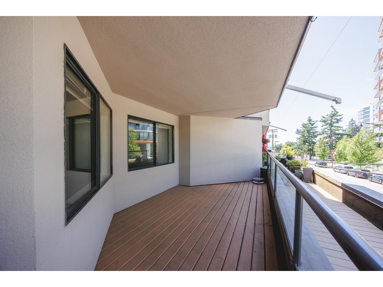Listing Picture 33 of 39 : 208 1440 GEORGE STREET, White Rock - 魯藝地產 Yvonne Lu Group - MLS Medallion Club Member