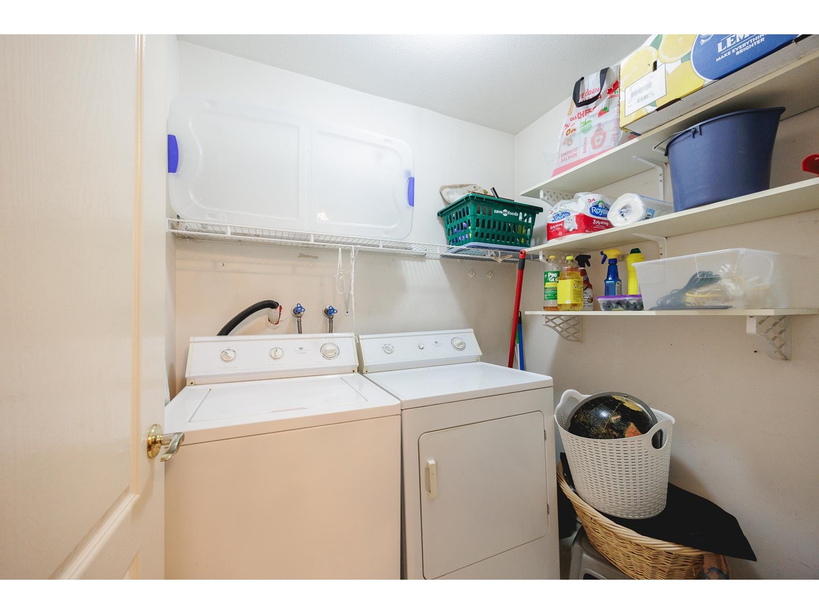 Listing Picture 31 of 39 : 208 1440 GEORGE STREET, White Rock - 魯藝地產 Yvonne Lu Group - MLS Medallion Club Member