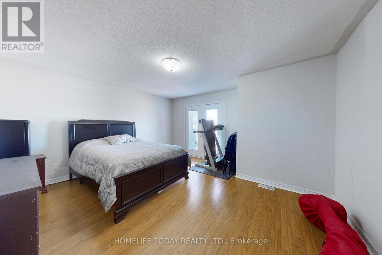 40 Oblate Crescent, Brampton, Ontario  L6Y 0L3 - Photo 33 - W12274440