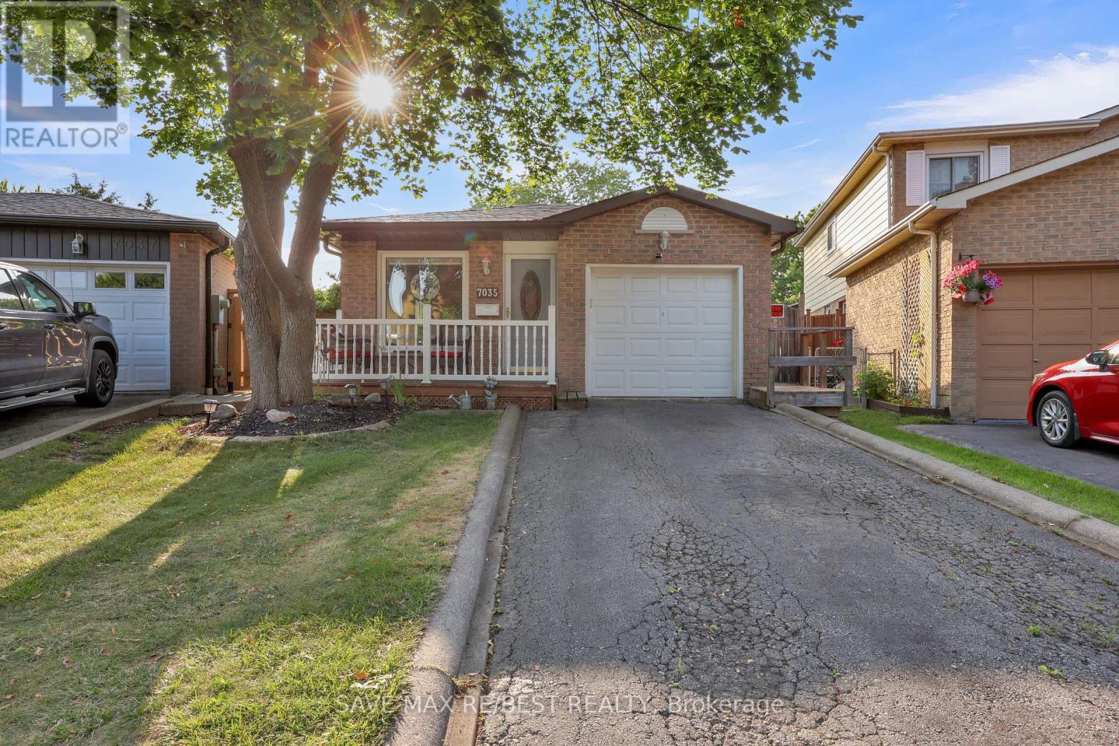 Property at 7035 HICKLING CRESCENT image 2