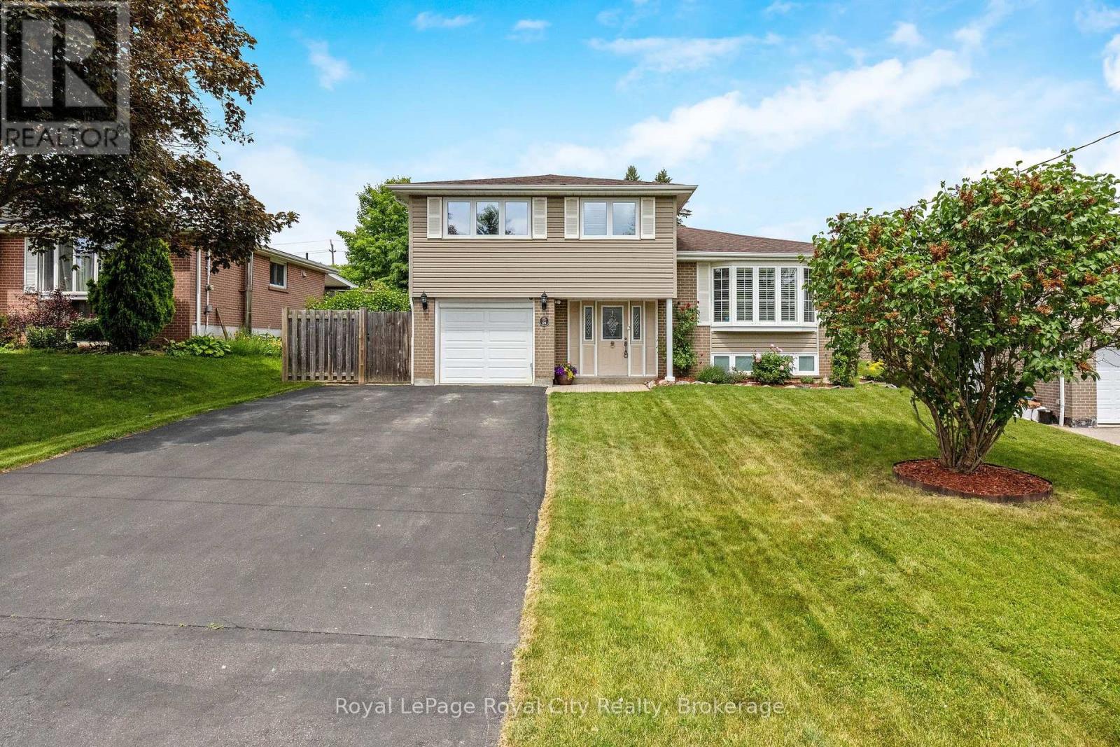 Property at 89 JOYCELYN CRESCENT image 2