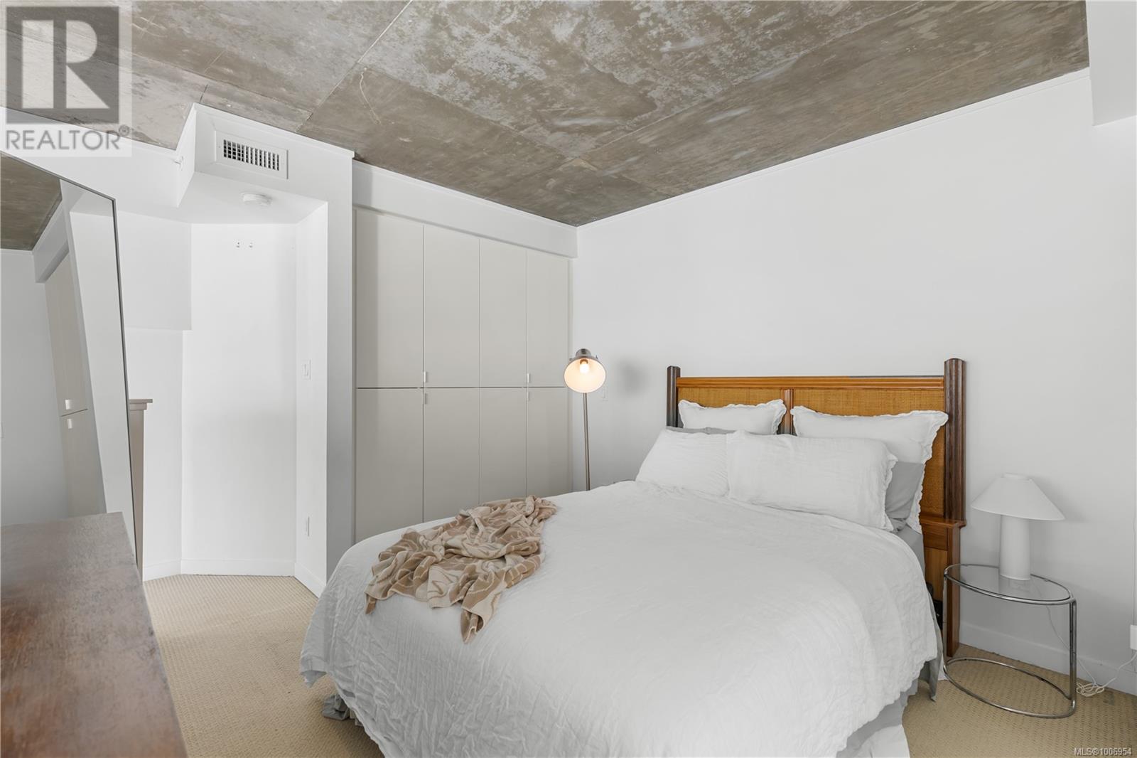 413 770 Fisgard St, Victoria, British Columbia  V8W 0B8 - Photo 13 - 1006954