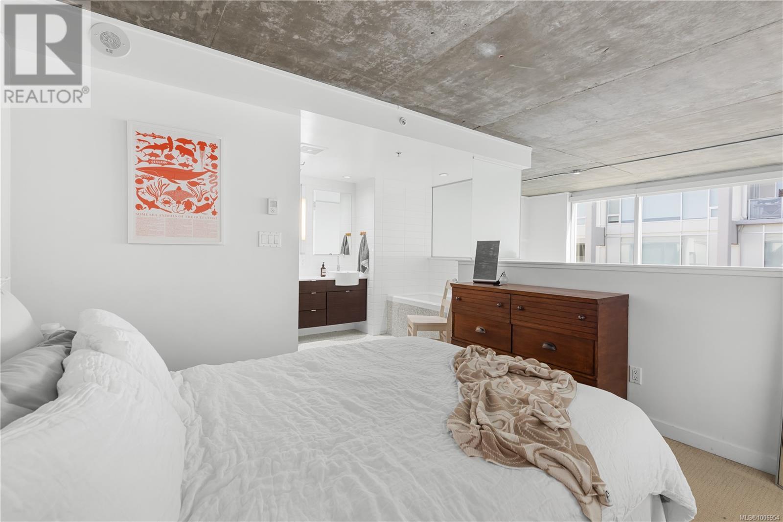 413 770 Fisgard St, Victoria, British Columbia  V8W 0B8 - Photo 14 - 1006954