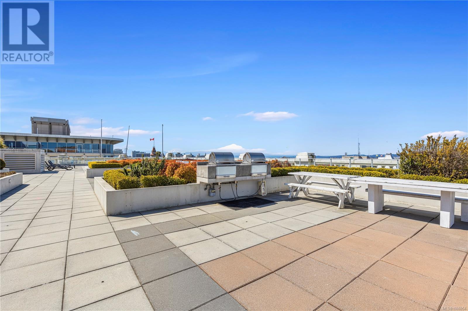 413 770 Fisgard St, Victoria, British Columbia  V8W 0B8 - Photo 27 - 1006954