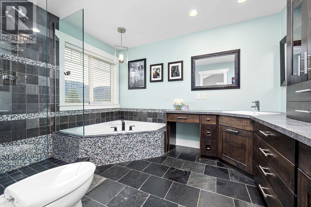 4537 Lansdowne Road, Armstrong, British Columbia  V0E 1B3 - Photo 34 - 10355460