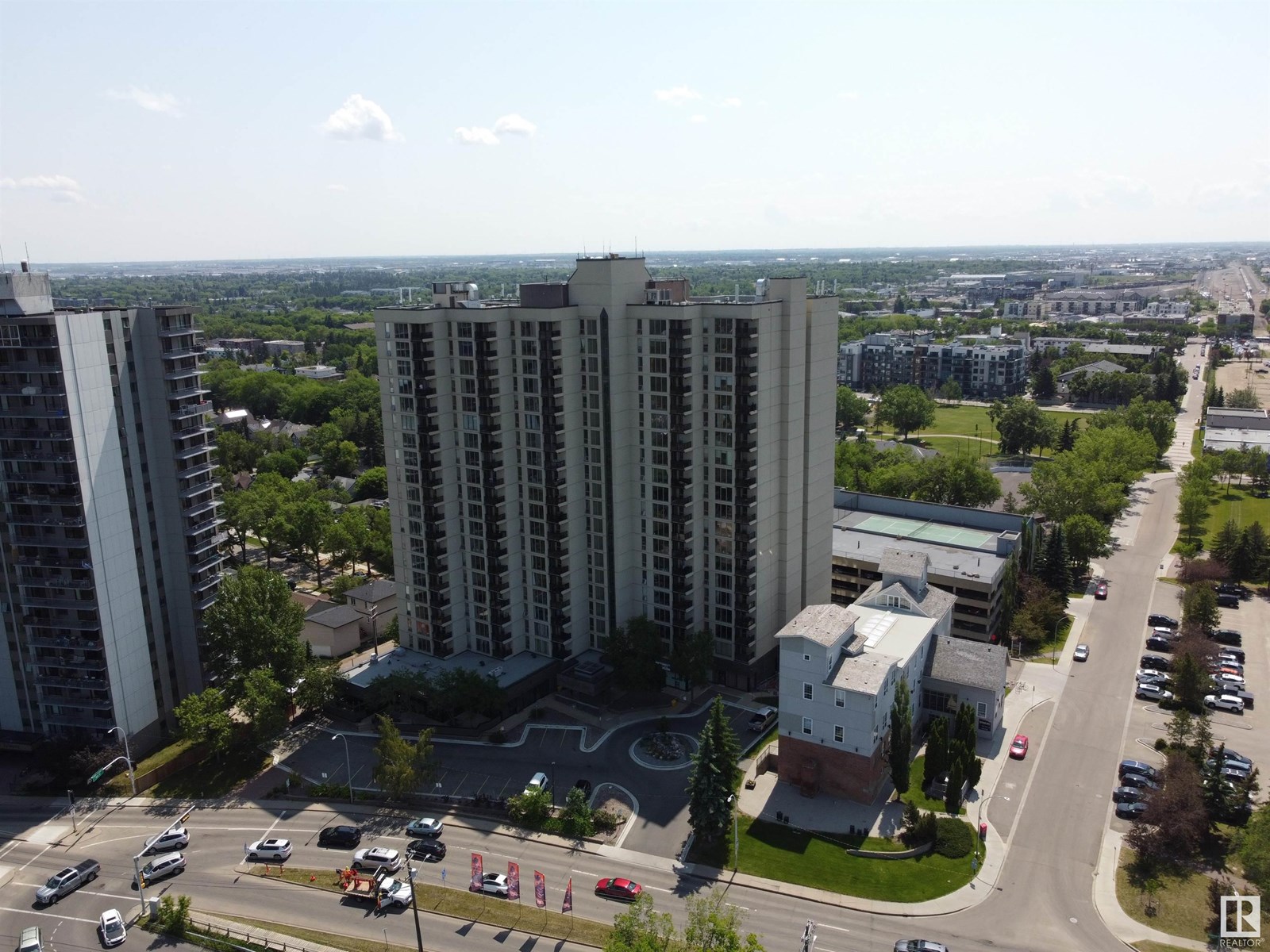 #1302 10149 Saskatchewan Dr Nw, Edmonton, Alberta  T6E 6B6 - Photo 38 - E4443252