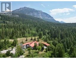 1297 Campbell Road, golden, British Columbia