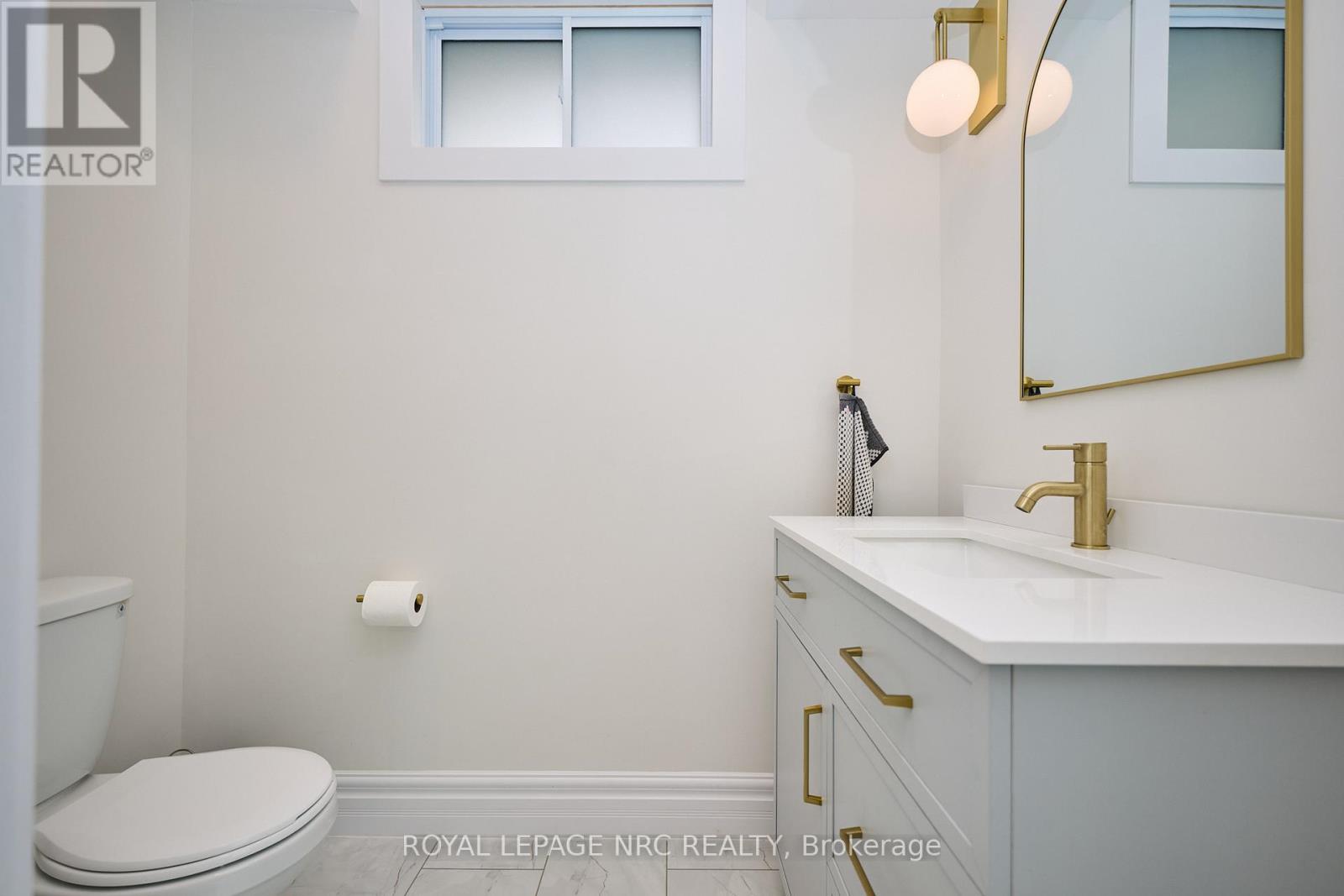 15 Church Street, Welland, Ontario  L3C 4N5 - Photo 20 - X12274594