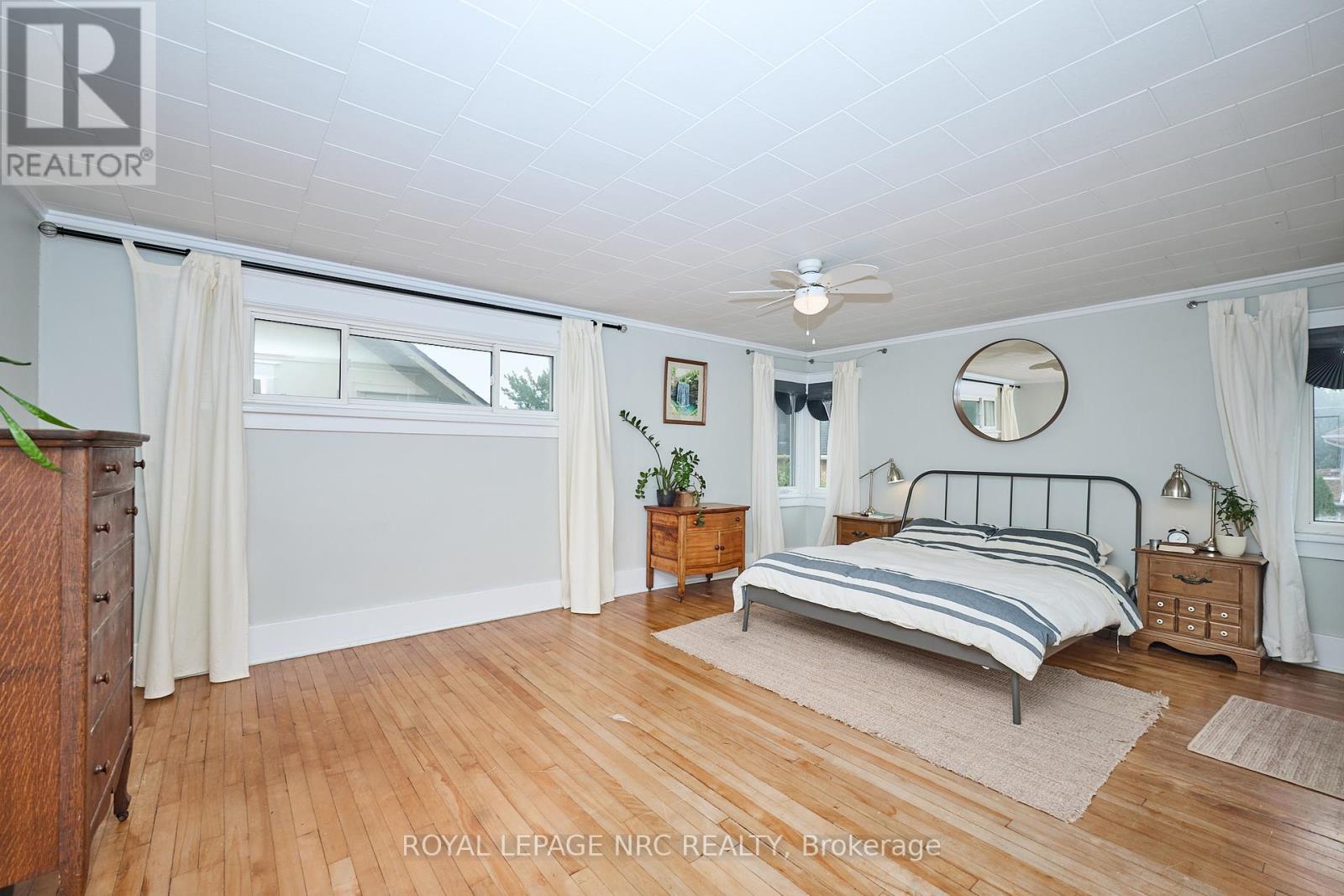 15 Church Street, Welland, Ontario  L3C 4N5 - Photo 22 - X12274594