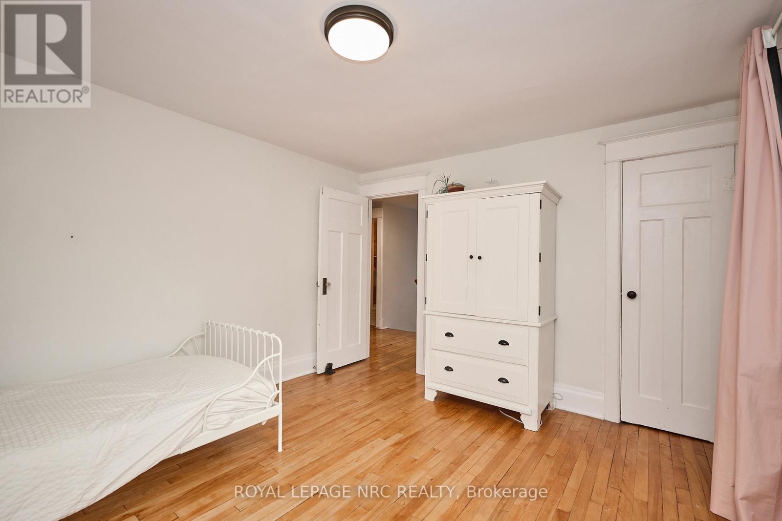 15 Church Street, Welland, Ontario  L3C 4N5 - Photo 29 - X12274594