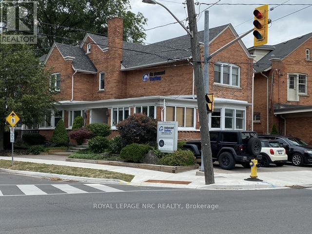 1 - 2 Lake Street, St. Catharines, Ontario  L2R 5W6 - Photo 1 - X12274596