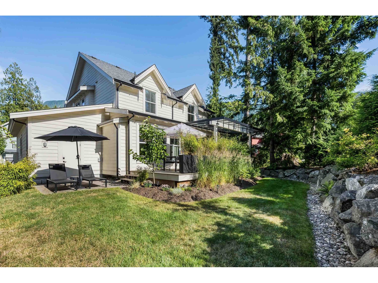 1805 Frosst Creek Crossing, Cultus Lake South, Lindell Beach, British Columbia  V2R 4X2 - Photo 31 - R3025028