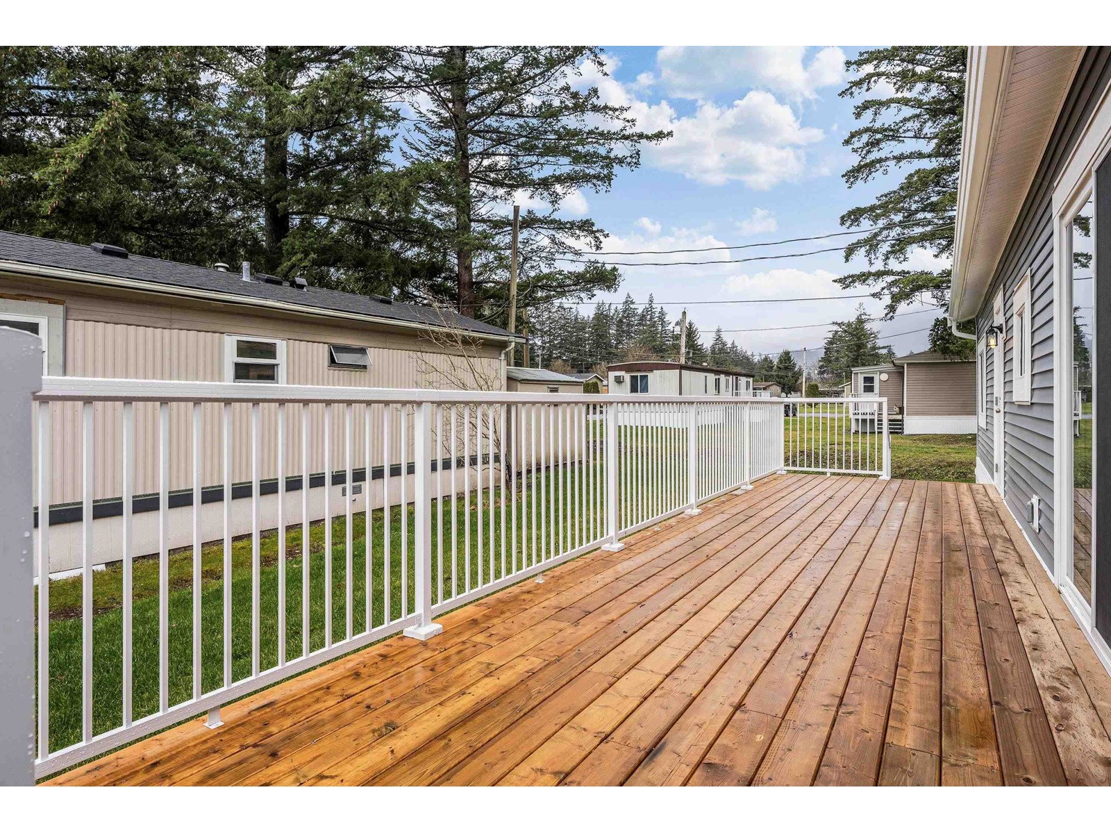 56 65367 Kawkawa Lake Road, Hope, Hope, British Columbia  V0X 1L1 - Photo 4 - R3025334