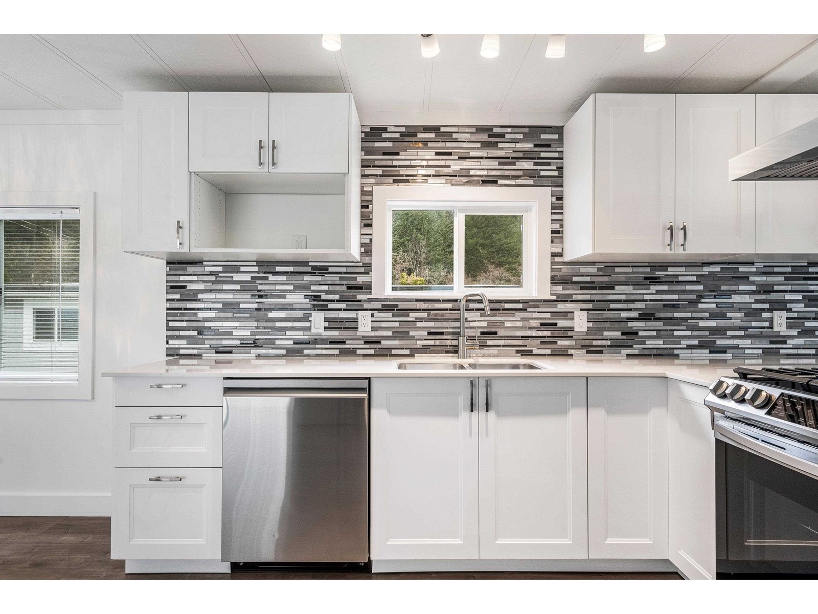 56 65367 Kawkawa Lake Road, Hope, Hope, British Columbia  V0X 1L1 - Photo 7 - R3025334