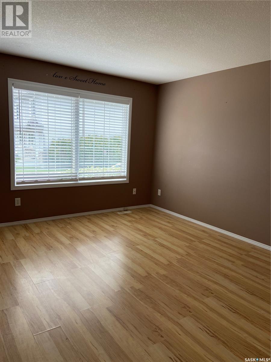 Property at 3728 7th AVENUE E image 2