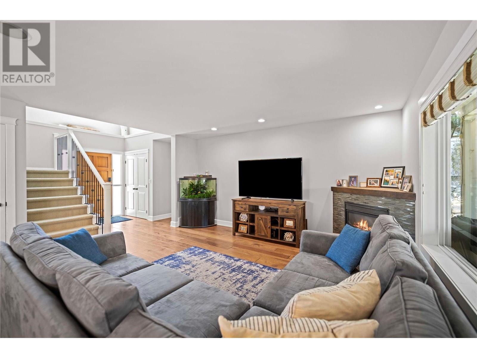 Property at 1548 ASSINIBOINE Road image 4